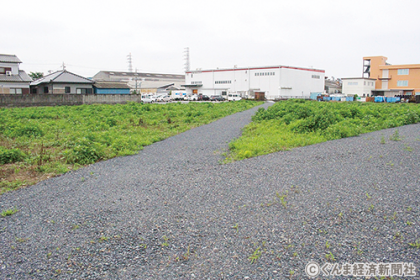 館林工場（中央奥）に隣接する土地