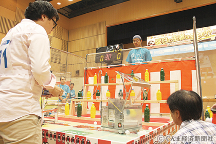 競技を行うロボット