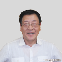 角内益治さん